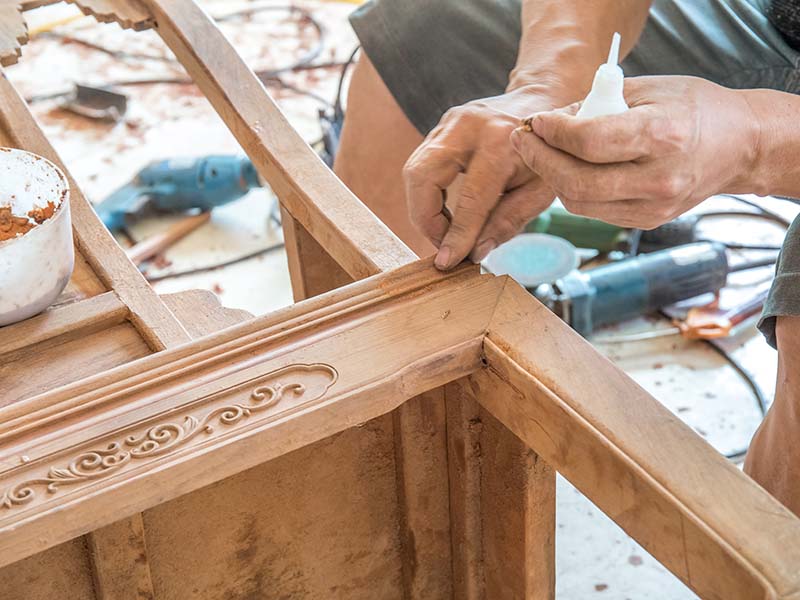 长顺旧家具翻新改色怎么做