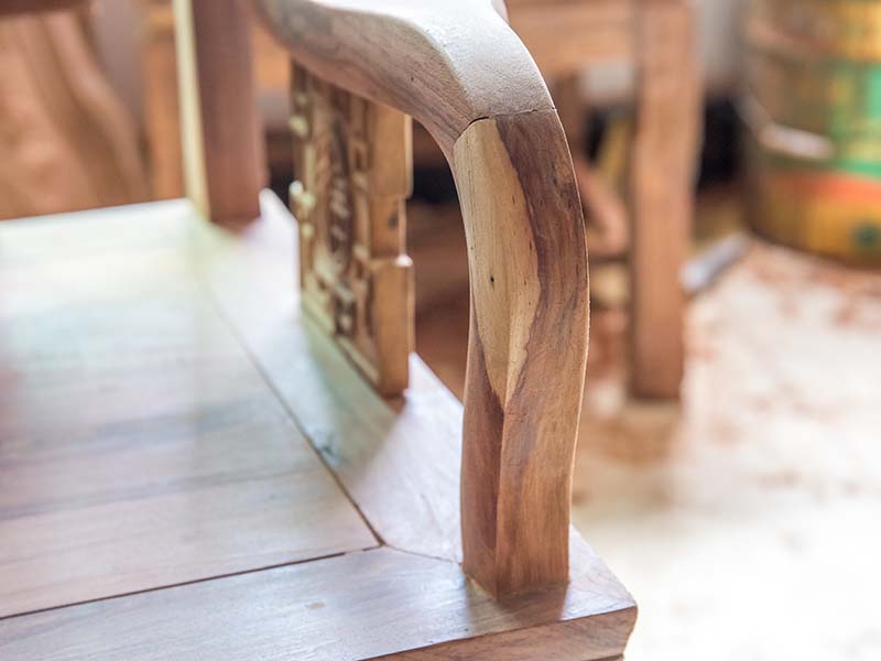 长顺家具改色翻新多少钱